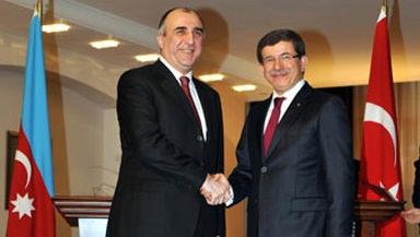  Məmmədyarov  Davudoğlu ilə görüşüb